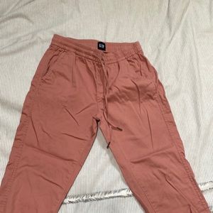 Gap salmon color pants